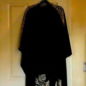 Saint John Collection. Black  and Leopard Cape.